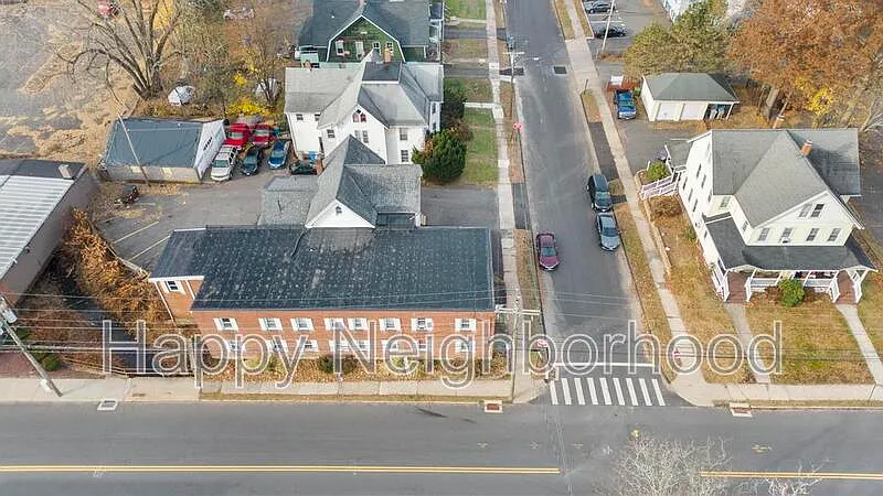 1 bed, 1.0 bath, $1,250 — Photo 4