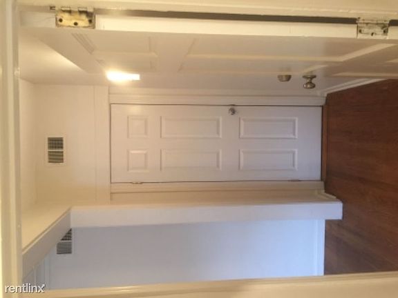 3rd image of 5109 W Washington Blvd #1