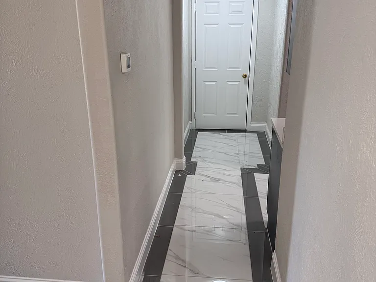 4209 Puget St — Photo 3