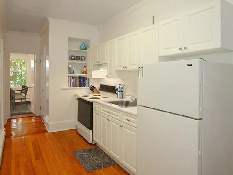 1534 Beacon St #902 — Photo 1