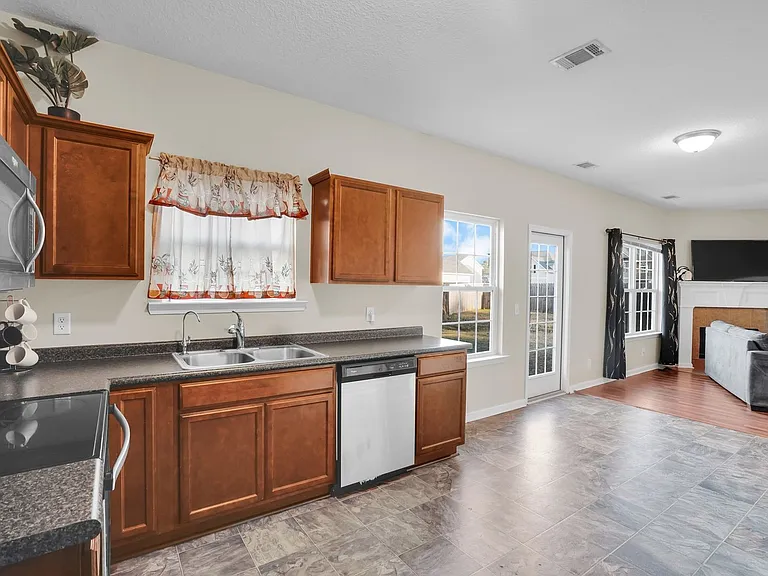 1404 Evergreen Trl — Photo 22