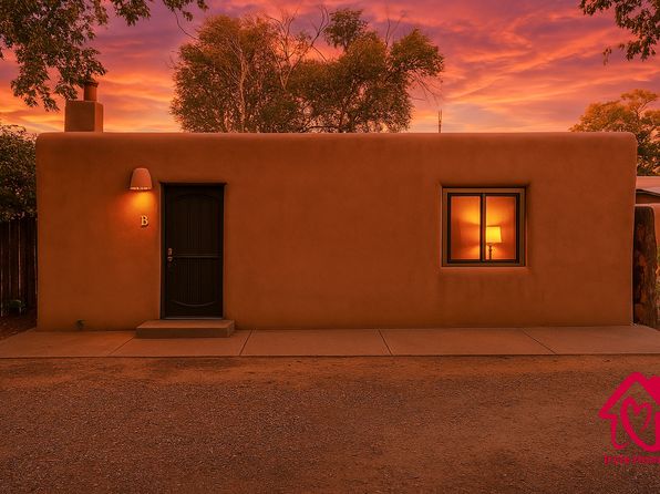 624 Cerrillos Rd APT B