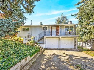 1159 Park St, Ashland, OR 97520