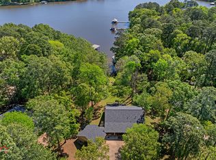 4900 Old Oak Dr, Benton, LA 71006