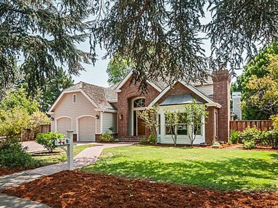120 Catalina Ct, Los Altos, CA, 94022