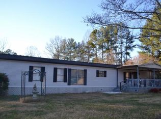 331 Hawkins Ln, Kingsport, TN 37663