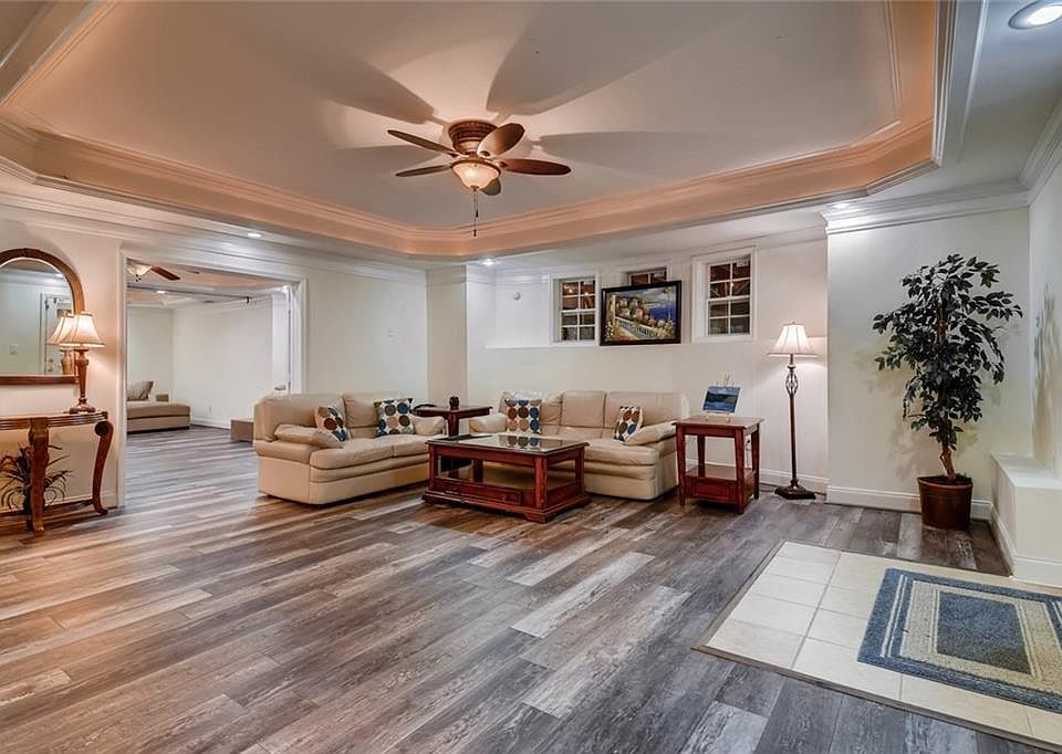 Spacious Living Room