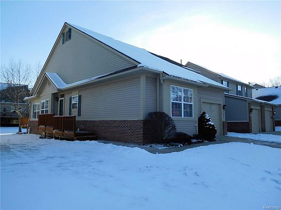 2nd image of 41788 Primrose Dr #1