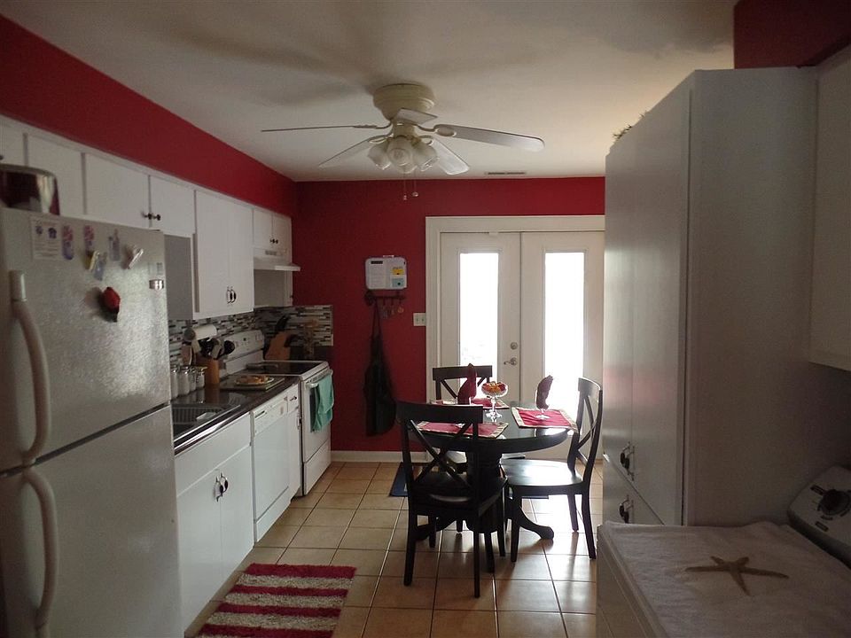 1st image of 4707 Huron Dr #4707
