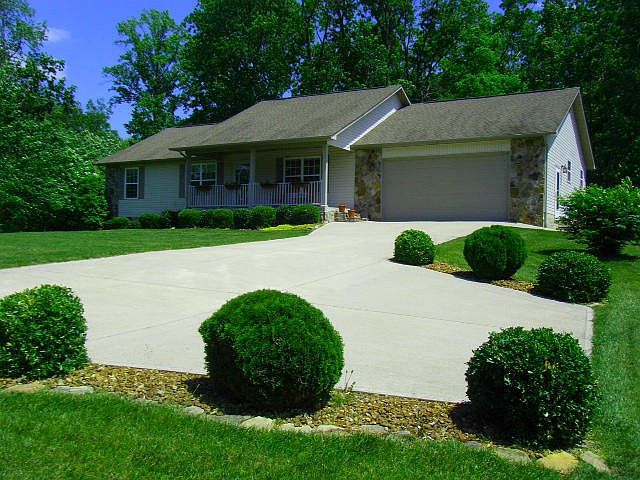 1st image of 265 Clinton Wright Ln
