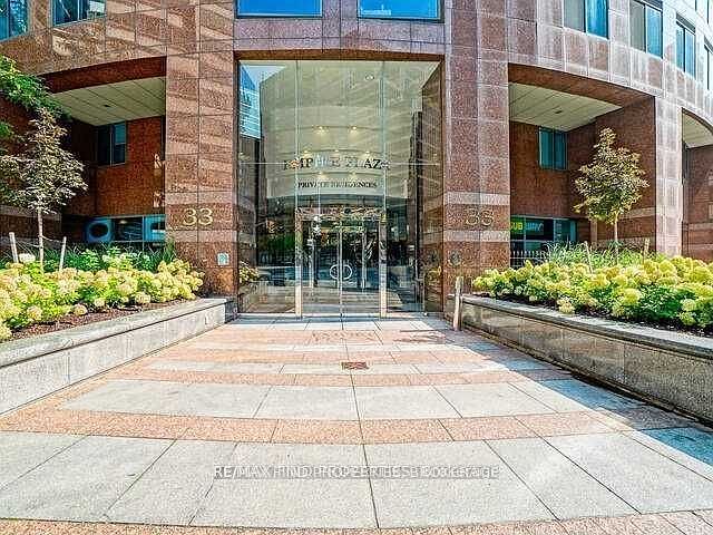 1st image of 33 University Ave #604