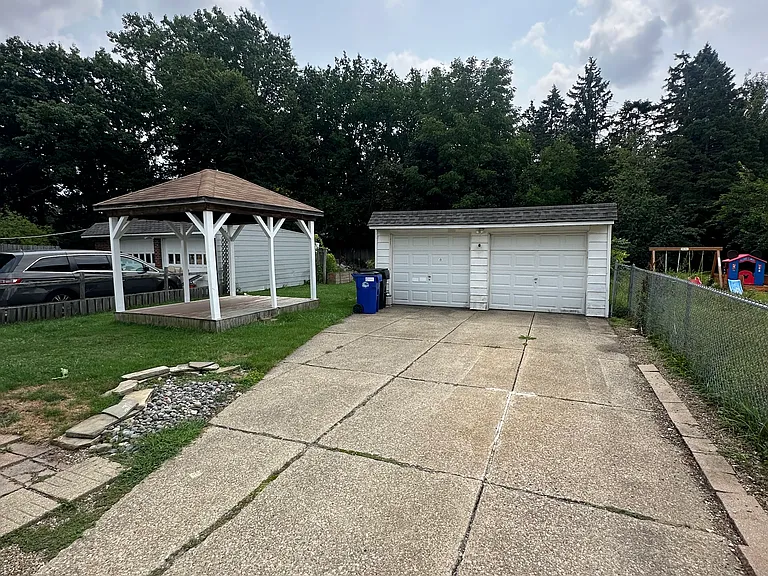 12523 North Rd — Photo 4
