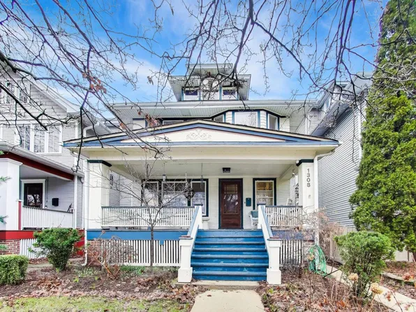 1308 W Glenlake Ave, Chicago, IL 60660