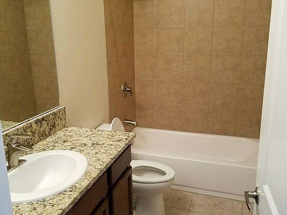 5th image of 1520 Waterloo Dr