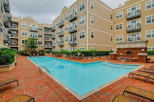 3000 Vanderbilt Pl Photo 1
