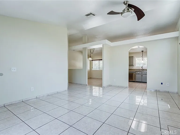 14845 Hibiscus Ave — Photo 10