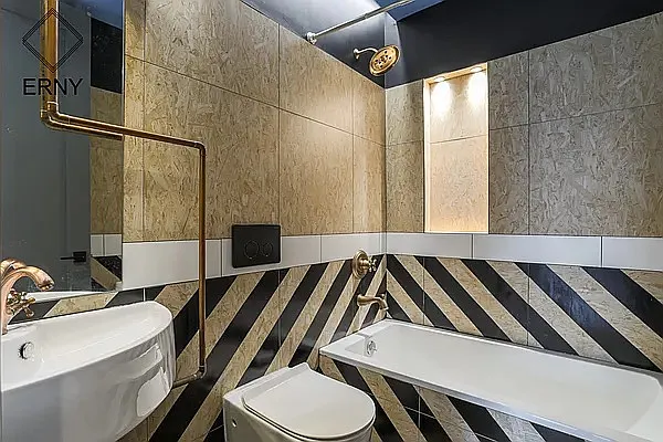 Rented by ERNY LLC | media 9