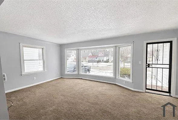 18452 Shaftsbury Ave #0 — Photo 4