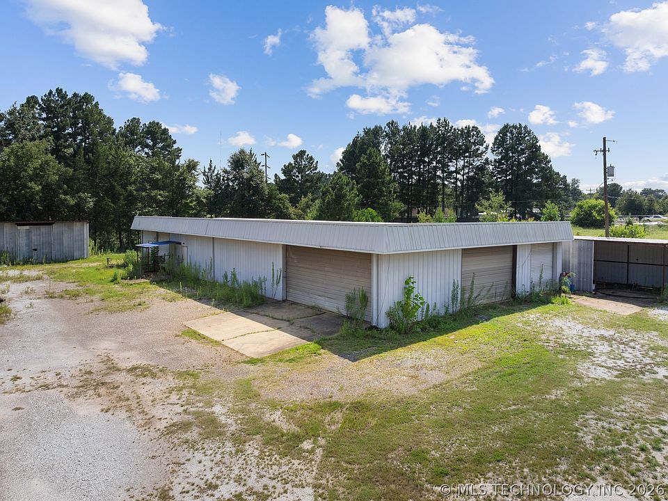 2nd image of 205 Industrial Ave
