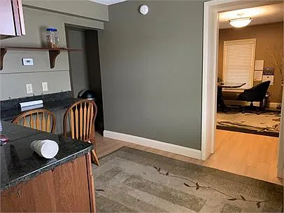 202 N Townsend St — Photo 47