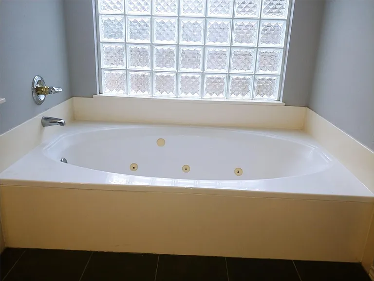 3519 Deerbrook Ct — Photo 19