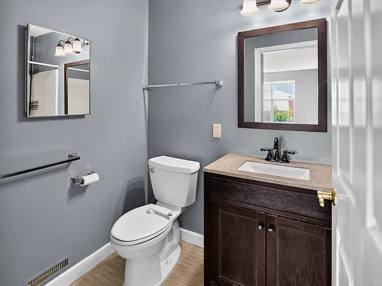 2991 Holborn Cir — Photo 39