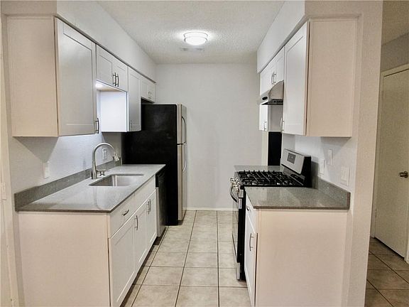 4th image of 10400 Little Pebble Dr #A