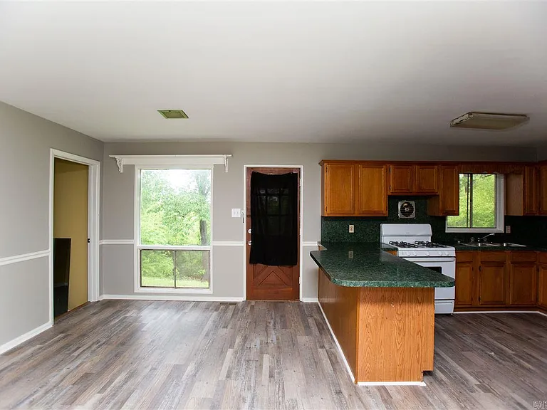 27 N Meadowcliff Dr — Photo 5