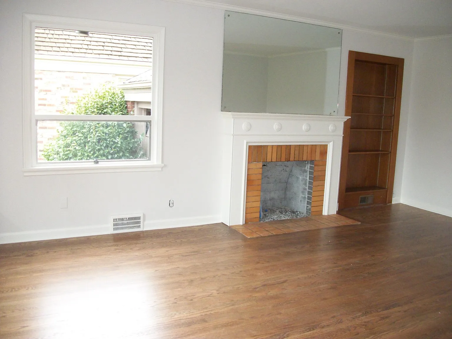 3 bed, 1500 sqft, $3,900 — Photo 4