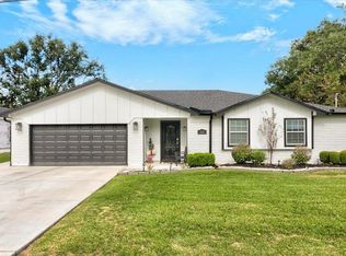 535 Romero St, Bridge City, TX 77611