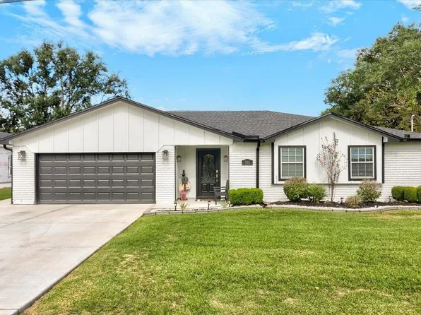 535 Romero, Bridge City, TX 77611