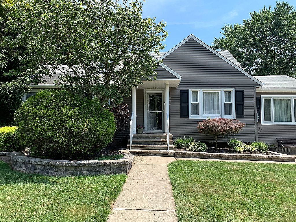 325 W Crescent Pkwy, South Plainfield, NJ 07080 Zillow