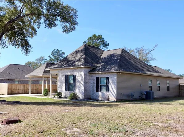 48481 Red Fox Dr, Hammond, LA 70401
