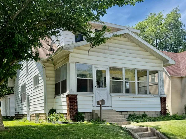 514 S Bluff St, Monticello, IN 47960