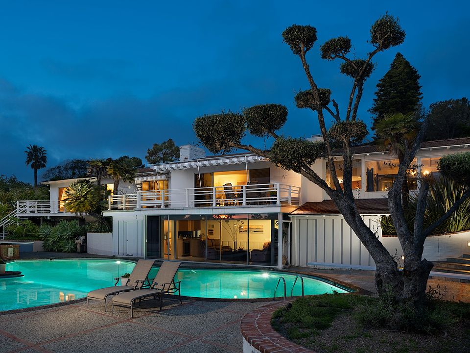 1st image of 8424 Avenida De Las Ondas