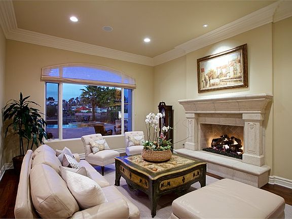 4th image of 5820 Meadows Del Mar Dr