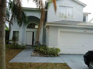 8850 SW 10th St, Pembroke Pines, FL 33025