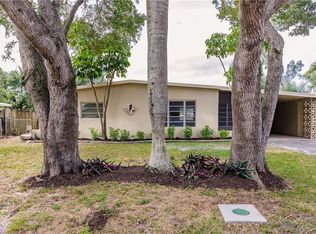 4294 Ellen Ave, Fort Myers, FL 33901