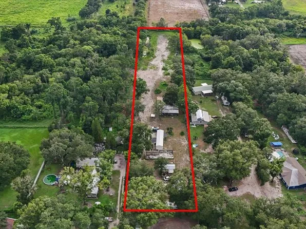 2102 Sydney Dover Rd, Dover, FL 33527