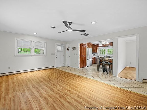 5th image of 434 Derose Dr