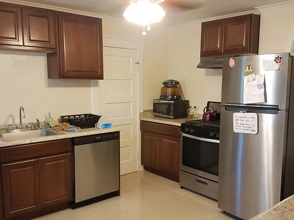 11 Mack St, Plains, PA 18705