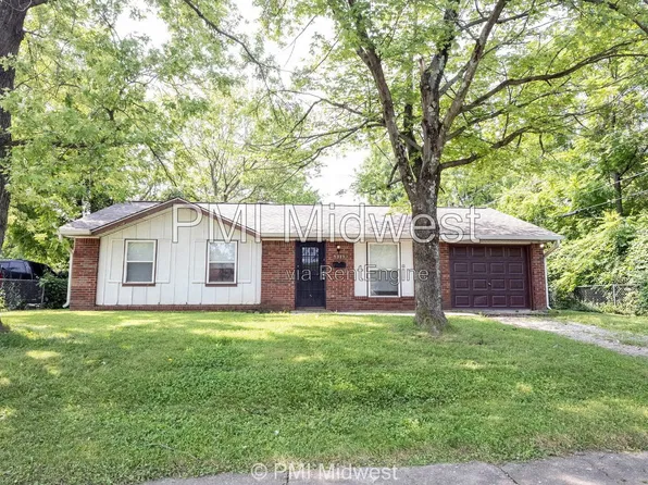 9313 Rochelle Dr, Indianapolis, IN 46235