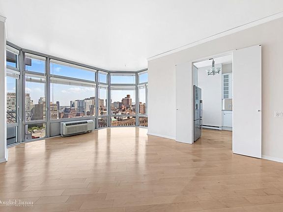 3rd image of 200 E 32nd St APT 18A