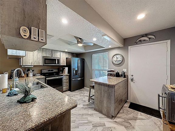4th image of 7630 Danube Dr