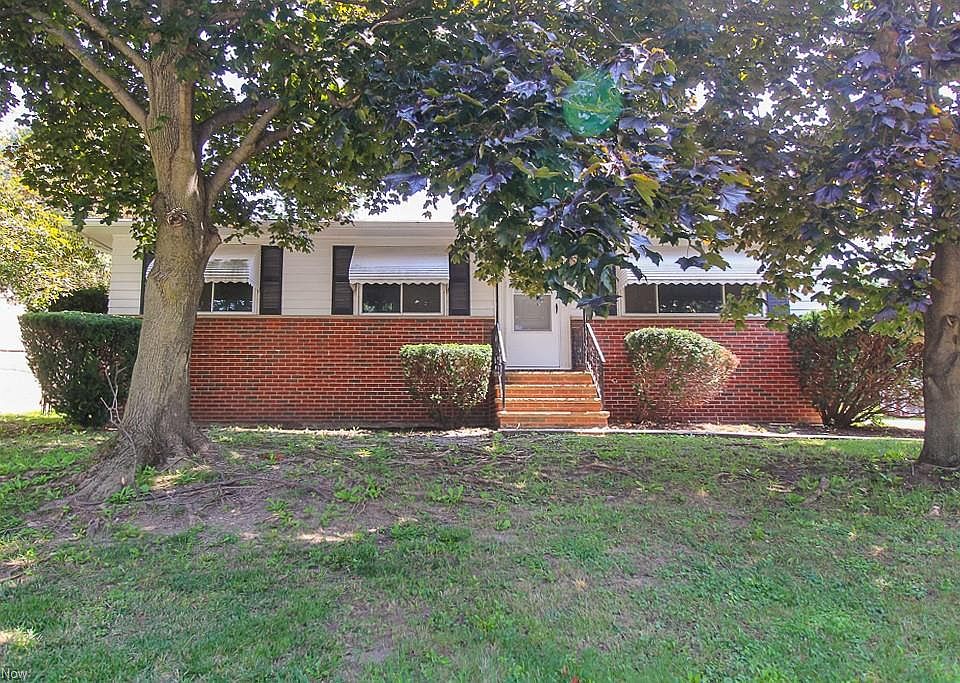 1st image of 4855 Donovan Dr