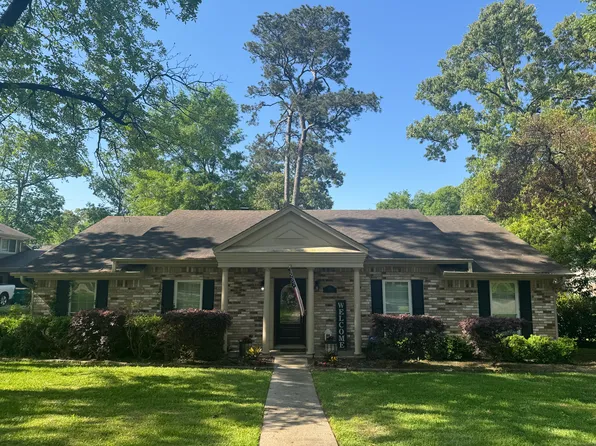 105 Ridgewood Rd, Conroe, TX 77304