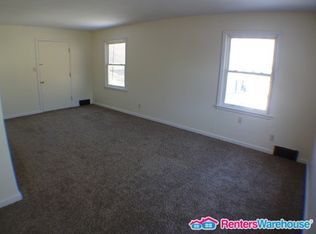 308 S Main St APT 2, Austin, MN 55912