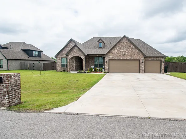 190 N Castle St, Skiatook, OK 74070