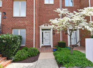 1827 N Uhle St #1, Arlington, VA 22201