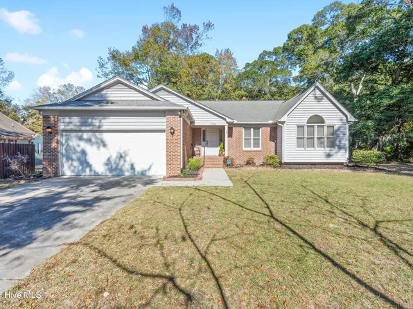 8958 Landing Drive SW, Sunset Beach, NC 28468